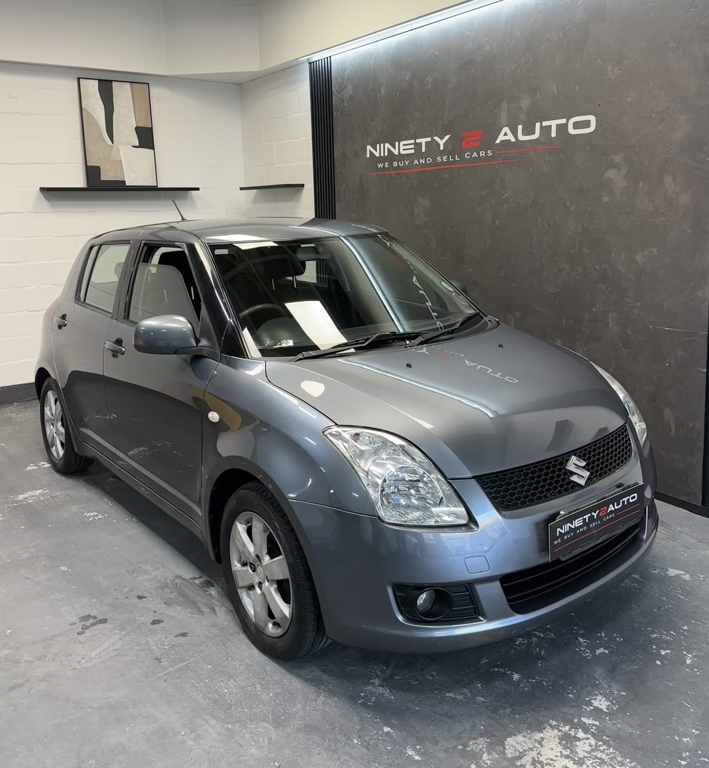 SUZUKI SWIFT